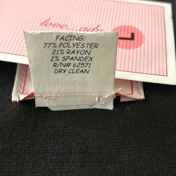 LOVE...ADY BLACK & GOLD DRESS SIZE LARGE - Picture 7 of 7